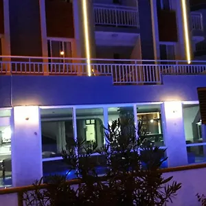 Livia Otel